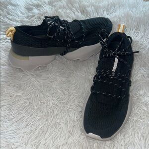 Sorel kinetic impact lace sneakers